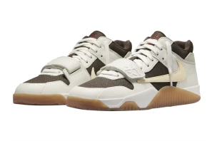 Travis Scott x Jordan Jumpman Jack 'Sail'