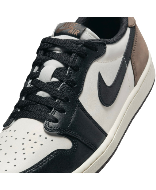 Jordan 1 Retro Low OG ‘Mocha’ - Image 7