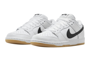 Dunk Low SB 'White Gum'
