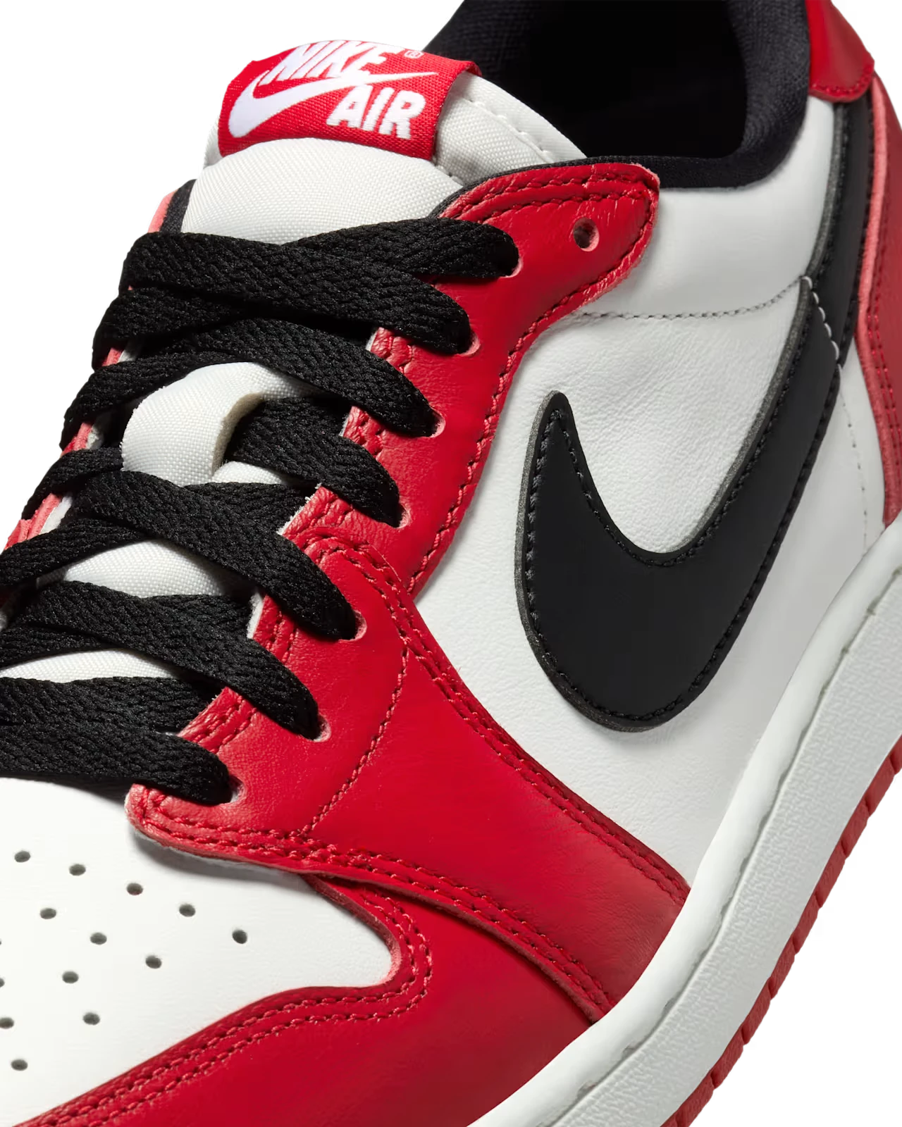 Jordan 1 Retro Low OG ‘Chicago 2025’ - Image 6